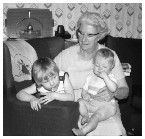 Julie & Susan with Nanna Rigby circa 1974